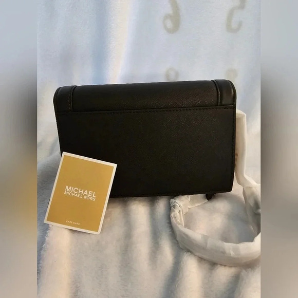 NWT Michael Kors large full flap chain crossbody - Picture 9 of 13